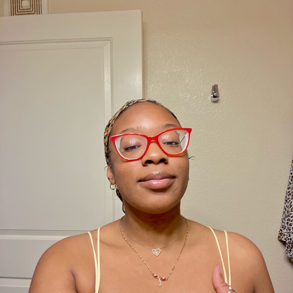 Meet your posher, Jah. 💜